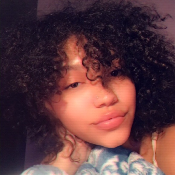 Meet your Posher, Pineapple - Picture 2 of 8